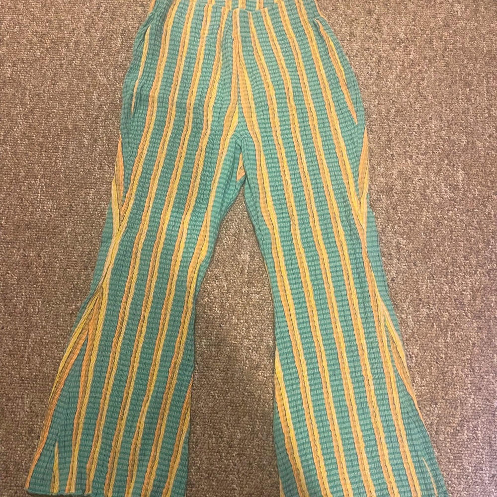 Size medium Free people beach pants